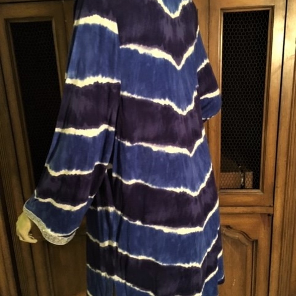NEW INC GORGEOUS TIE DYE TUNIC TOP SEQUINS 1X - Picture 5 of 8